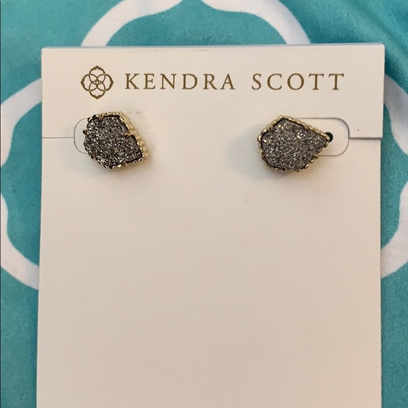 Kendra Scott Tessa Drusy Earrings - Picture 2 of 4